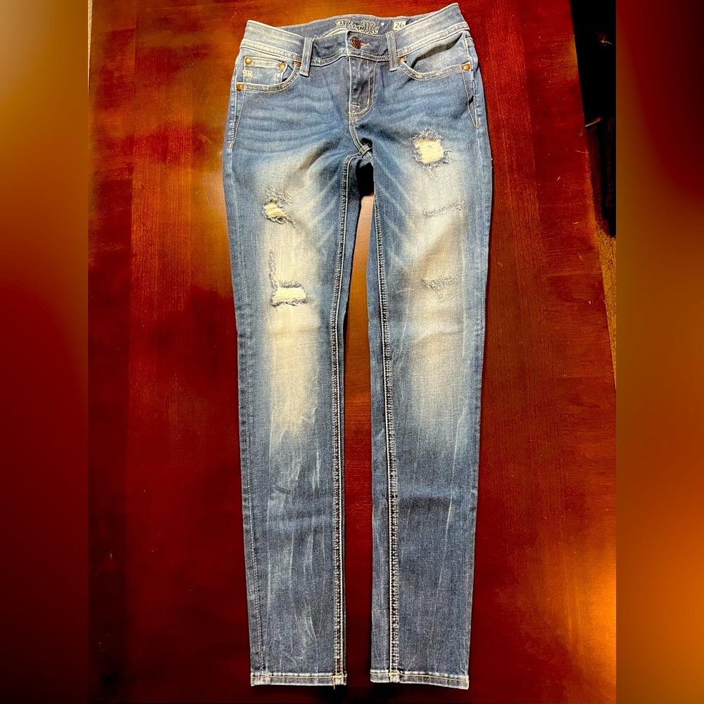 NWOT Miss Me Distressed Medium Wash Skinny Jeans Sz 26 / inseam 29.5